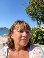 Hannelore R.